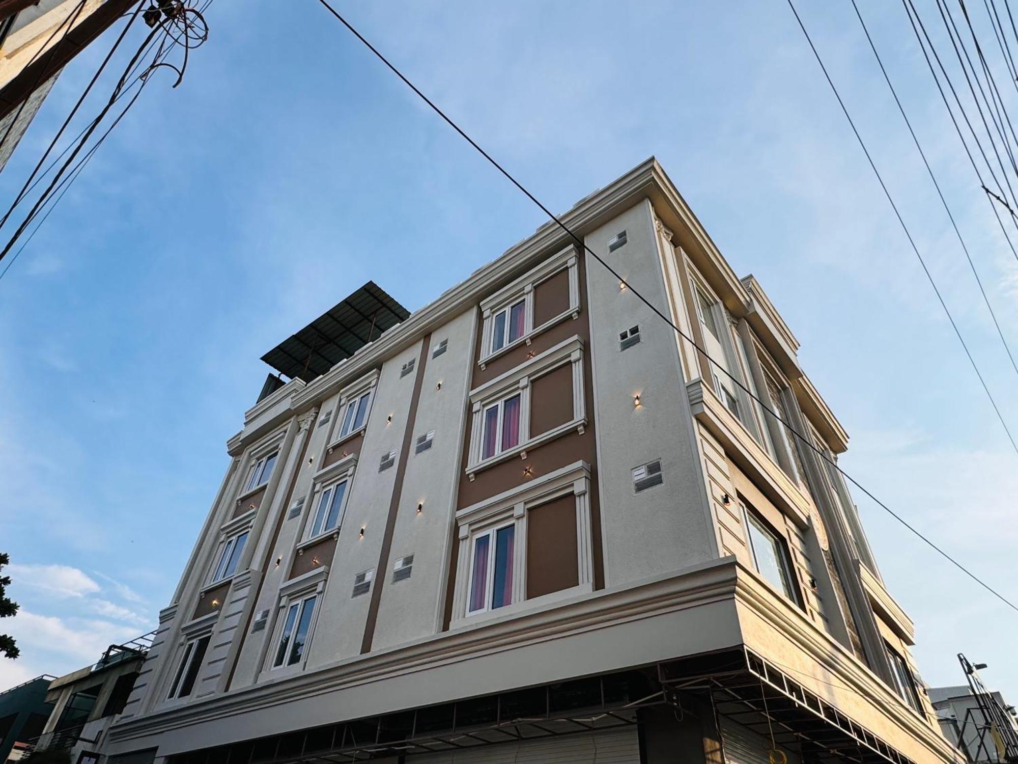 Hotel Rudhav Palace Udždžain Exteriér fotografie